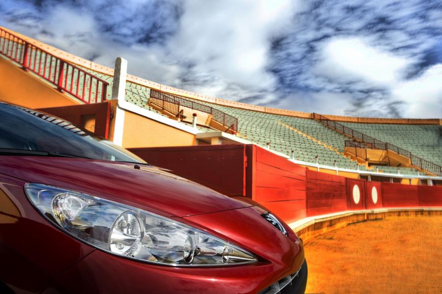  Peugeot 207 RC 2010 года  (фото 26 из 27)